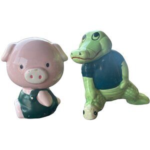 Set of 2 VINTAGE Alligator and Pink Pig Ceramic Collectible Figurines (READ)